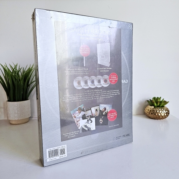 SEALED Limited First Edition Garth Brooks The Anthology Part 1 Set Book 5 CDs - Picture 11 of 11